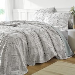 Přehoz na postel s plastickým vzorem režná povlak na polštář xcm - Blancheporte